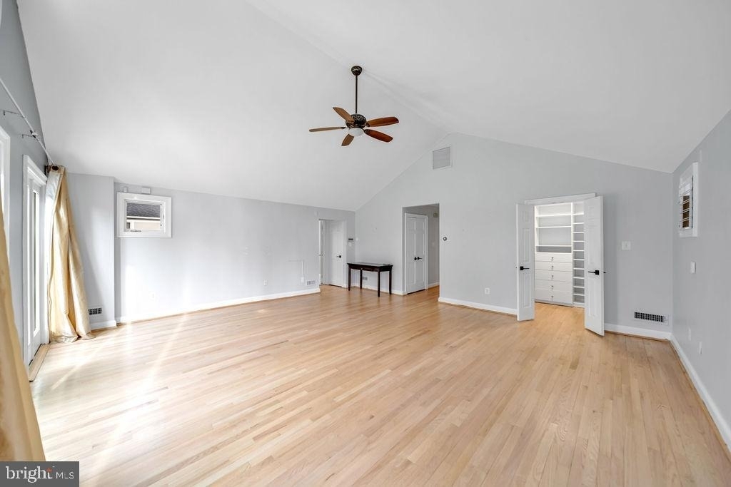 5306 Bradley Boulevard - Photo 18