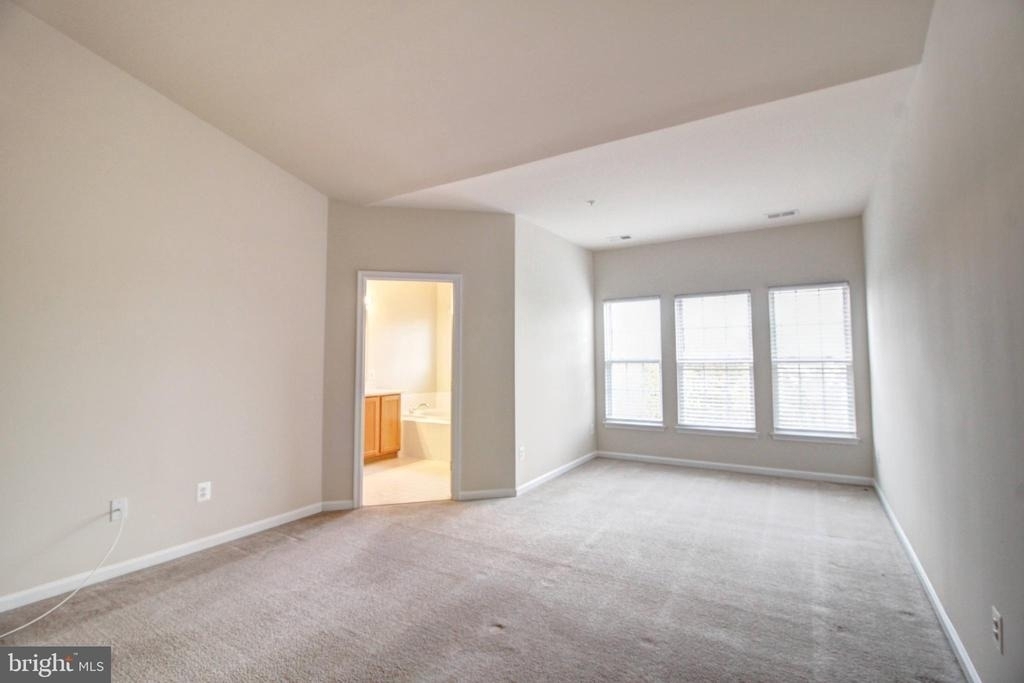 9394 Penrose Street - Photo 23