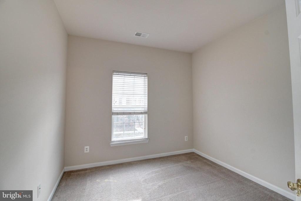 9394 Penrose Street - Photo 27