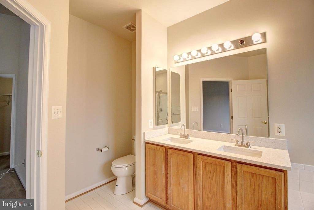 9394 Penrose Street - Photo 20