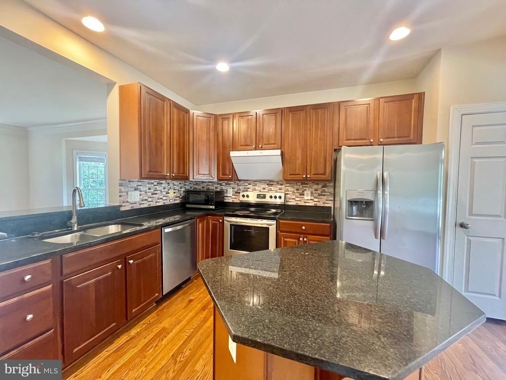 3514 Tabard Lane - Photo 3