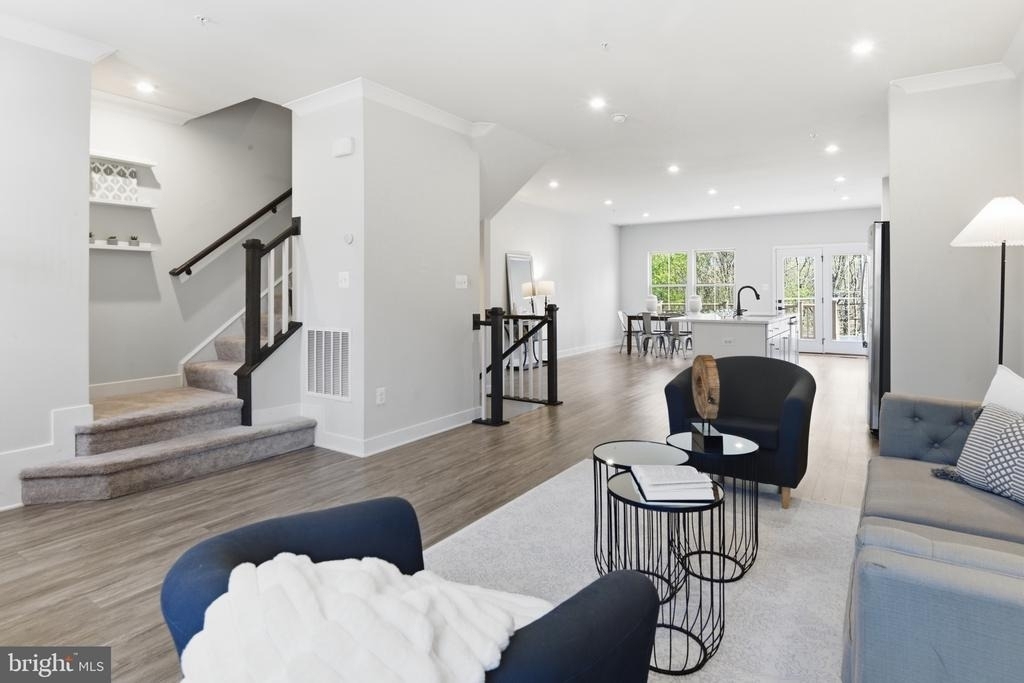 5927 Pecking Stone St - Photo 3