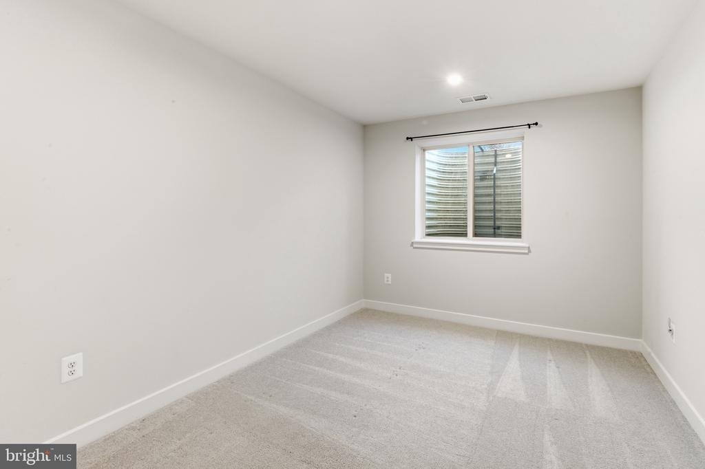 5927 Pecking Stone St - Photo 17