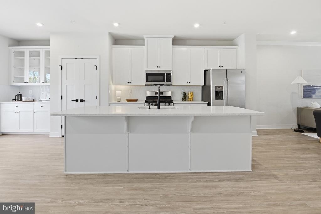 5927 Pecking Stone St - Photo 4