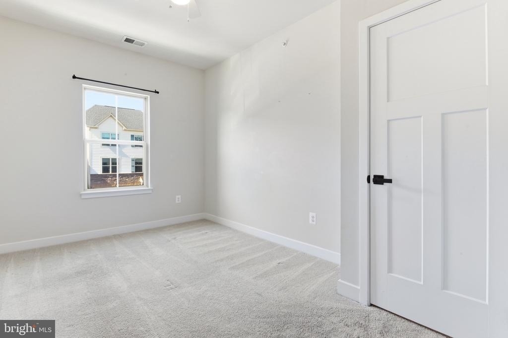5927 Pecking Stone St - Photo 12