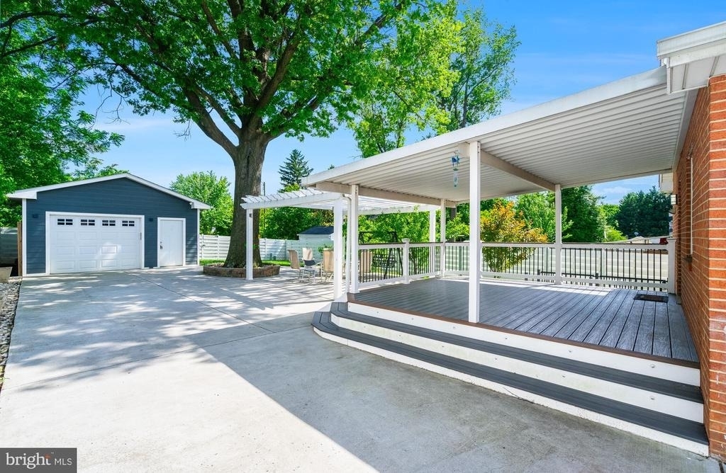 606 Apple Avenue - Photo 26