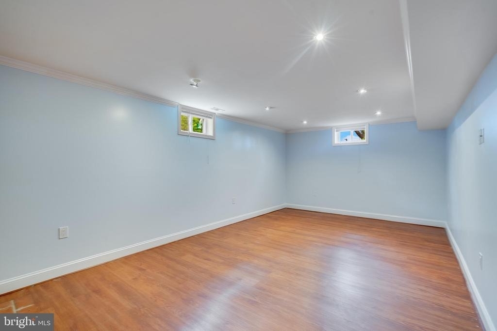 606 Apple Avenue - Photo 14