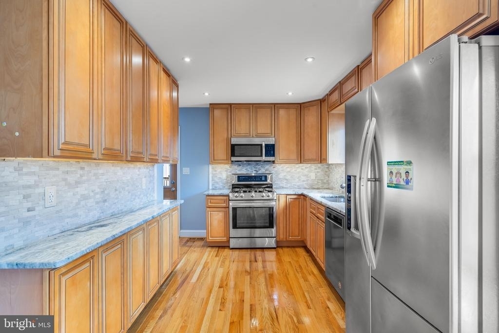 606 Apple Avenue - Photo 6