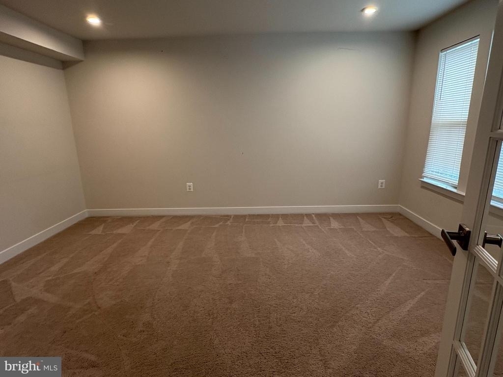 8711 Shady Pines Drive - Photo 2