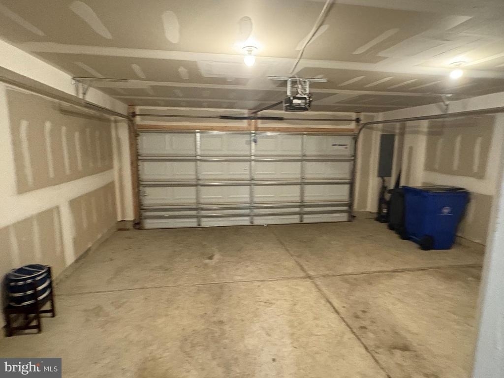 8711 Shady Pines Drive - Photo 13