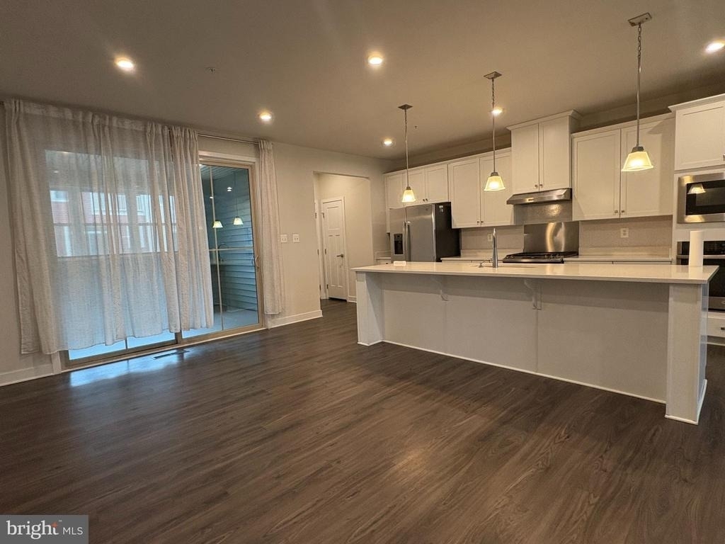 8711 Shady Pines Drive - Photo 4
