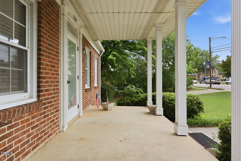 1203 S Main Street - Photo 5
