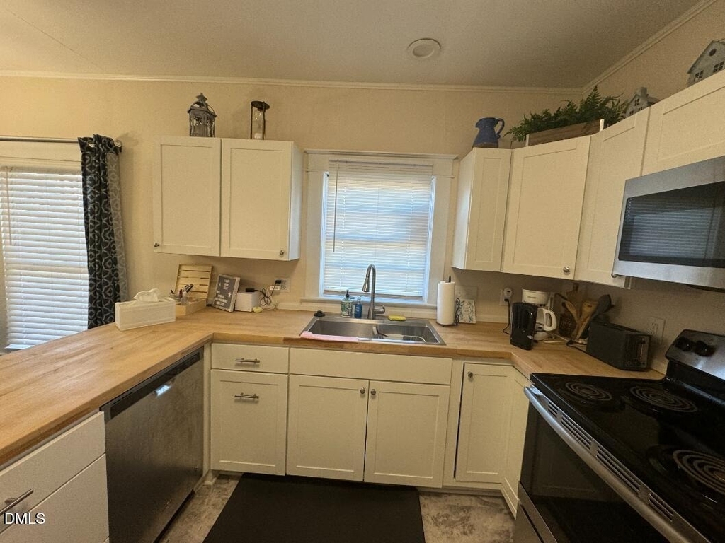 200 Hunter Street - Photo 3