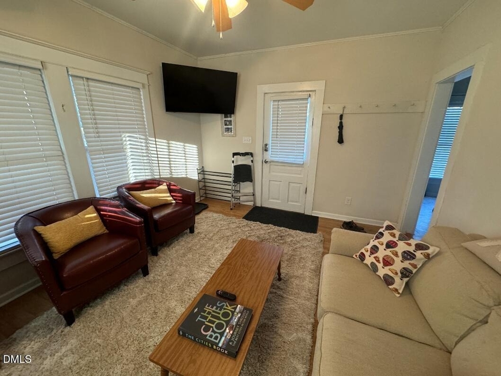 200 Hunter Street - Photo 8