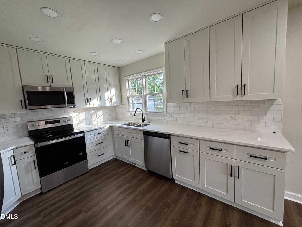 170 Devin Drive - Photo 16