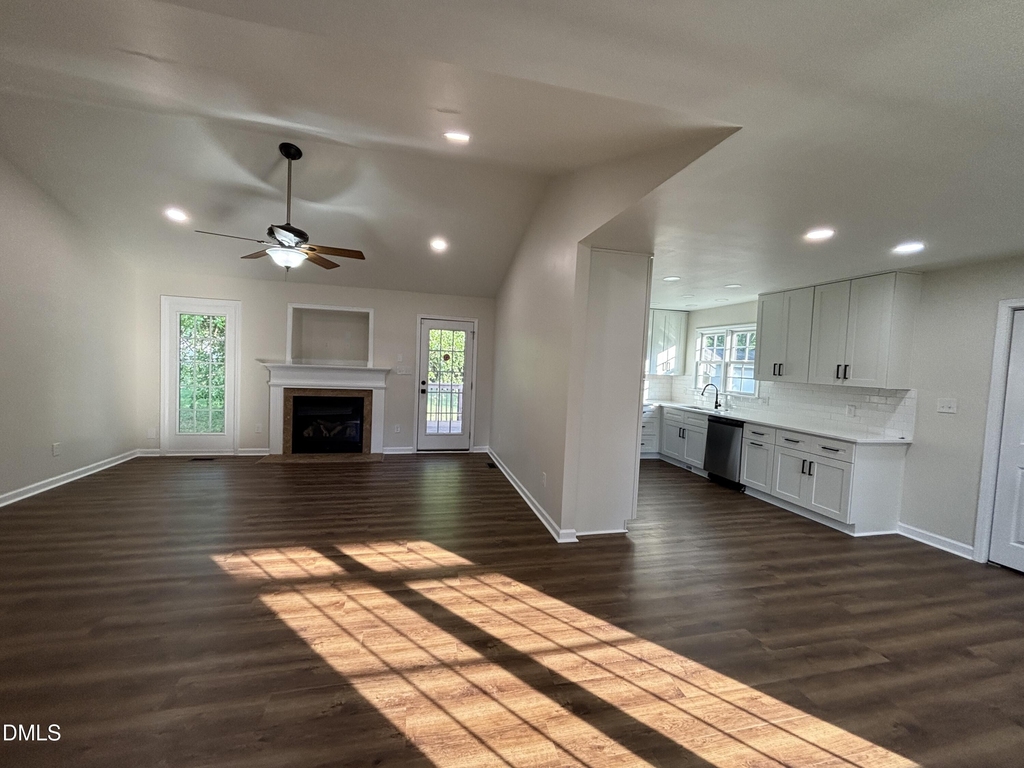 170 Devin Drive - Photo 8