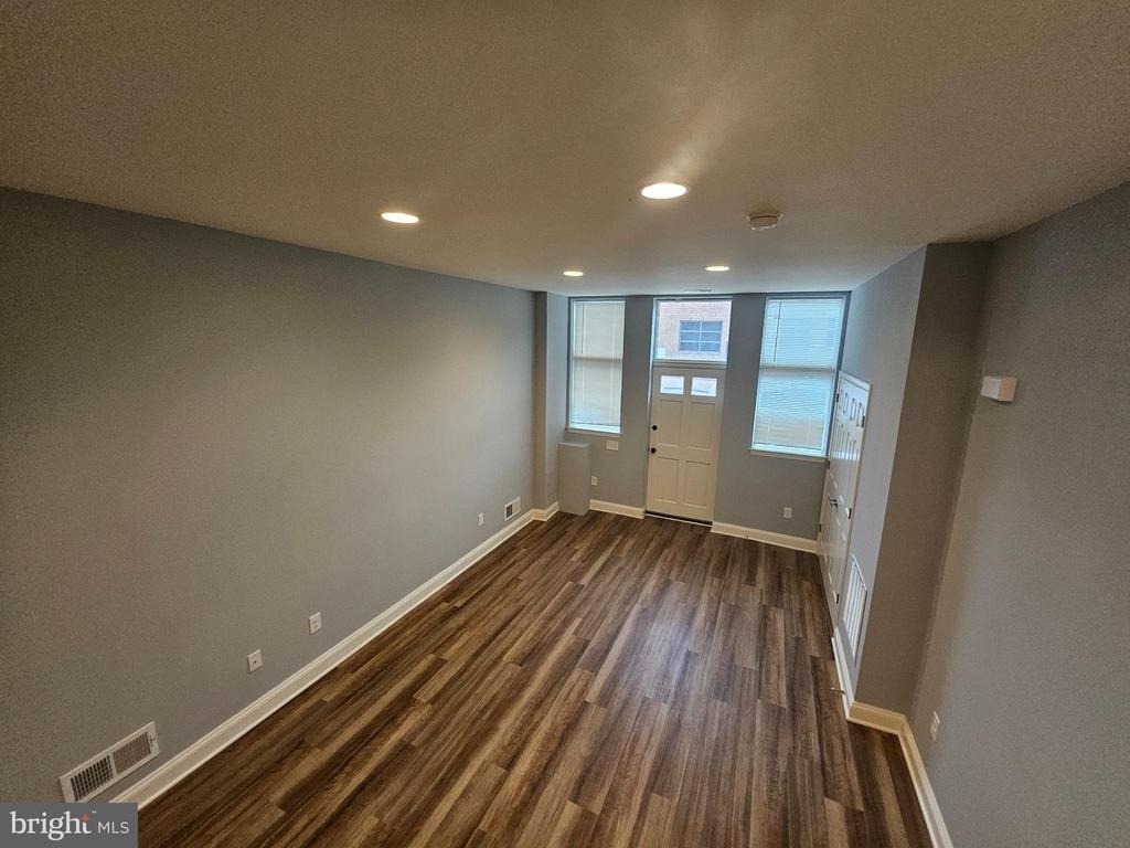 430 S Bond Street - Photo 12