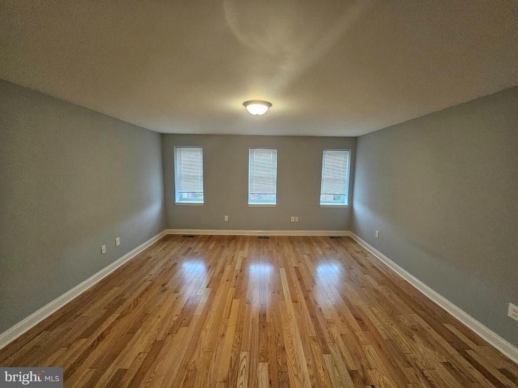430 S Bond Street - Photo 14