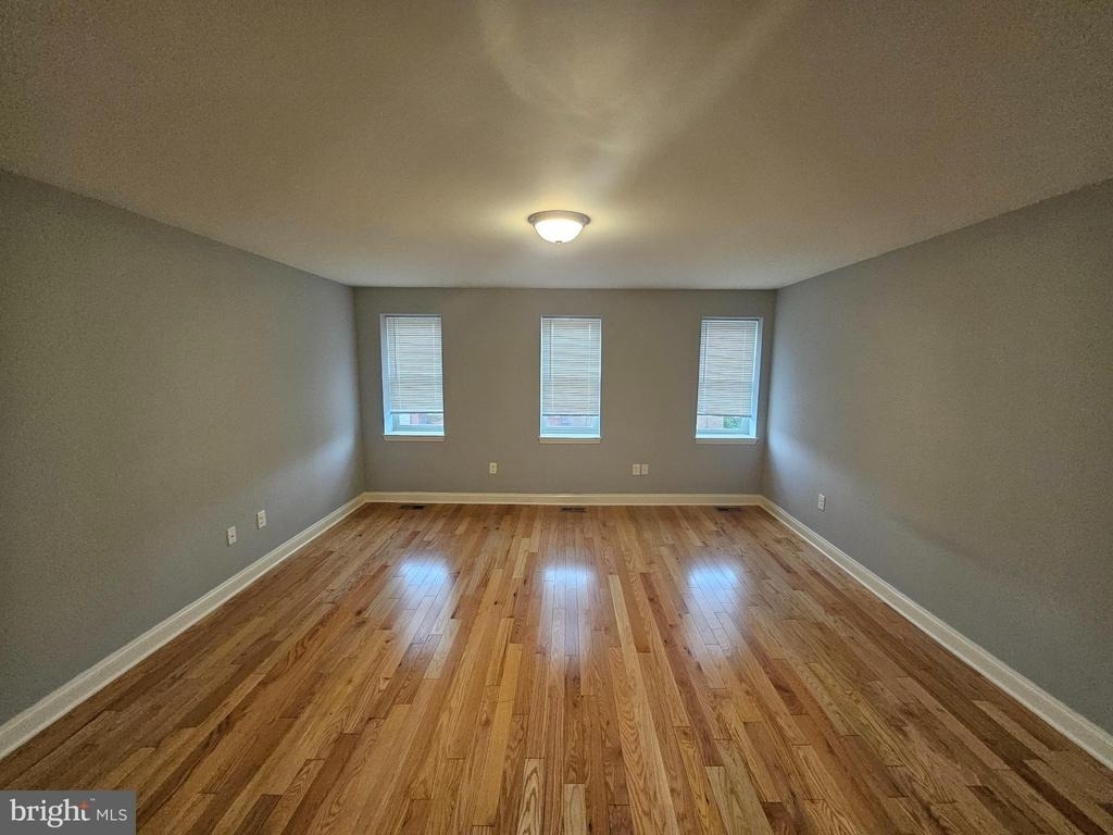 430 S Bond Street - Photo 15