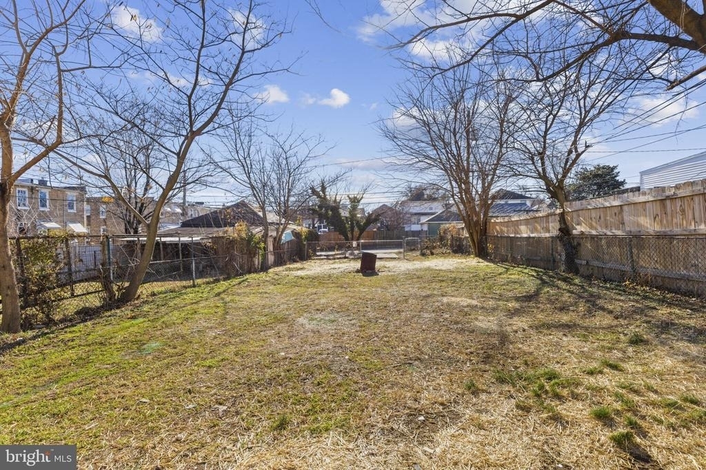 507 Washburn Avenue - Photo 21