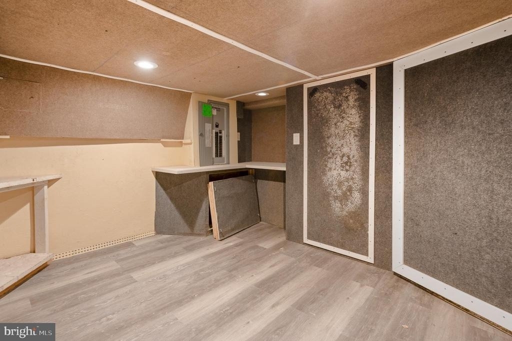 1123 W Lombard Street - Photo 41