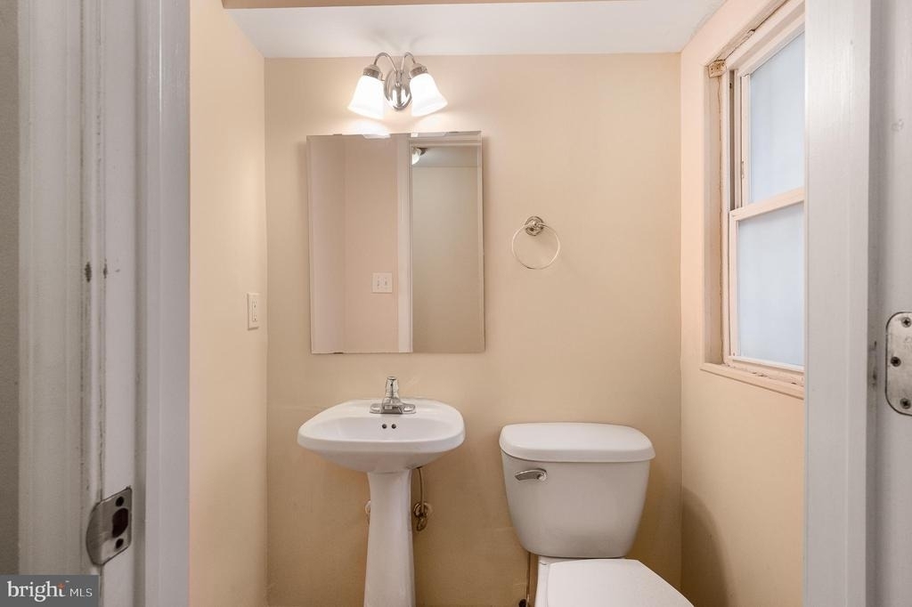 1123 W Lombard Street - Photo 20