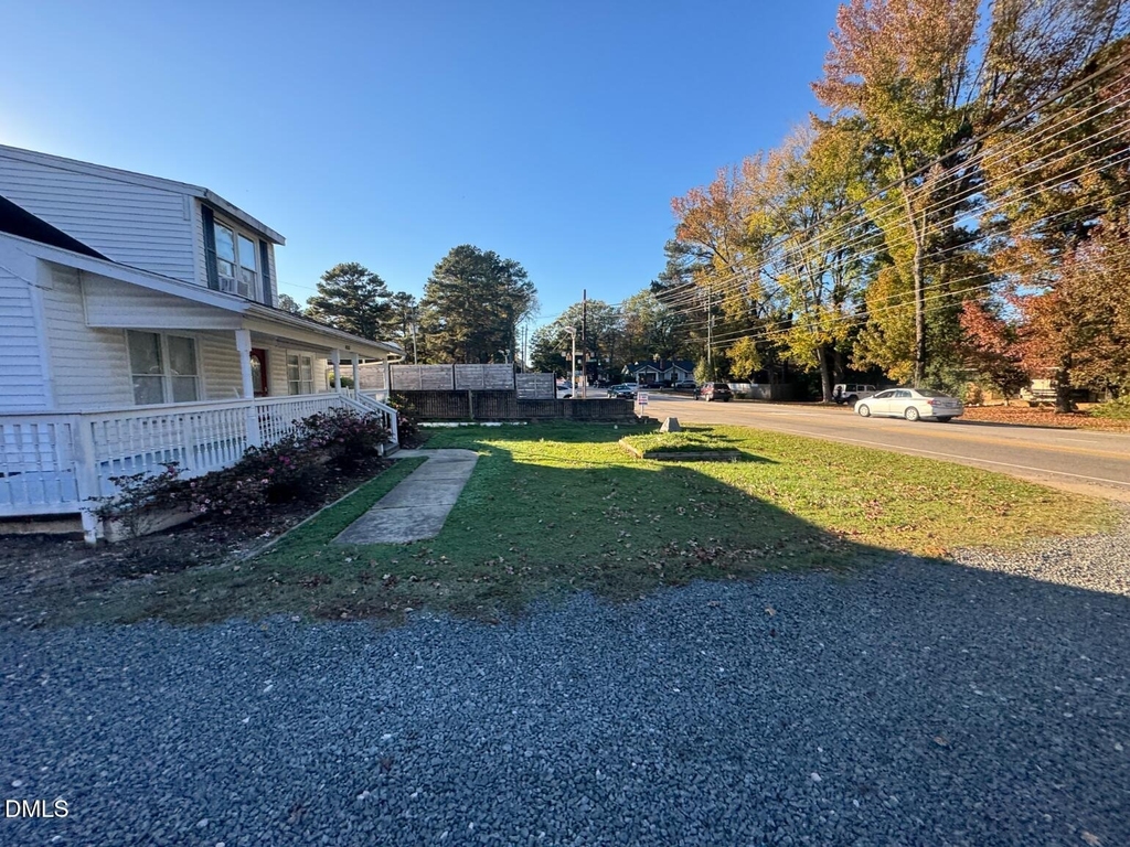 8551 Chapel Hill Road - Photo 18