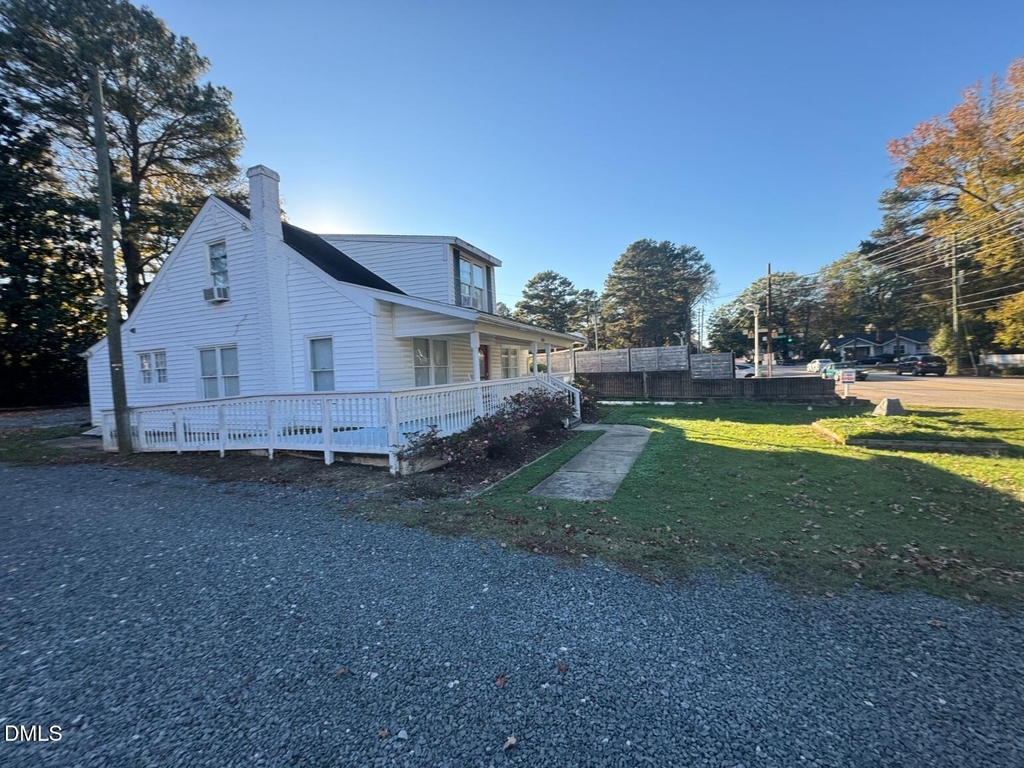 8551 Chapel Hill Road - Photo 22