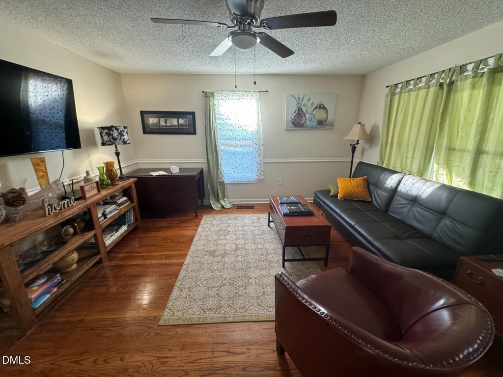 8551 Chapel Hill Road - Photo 3