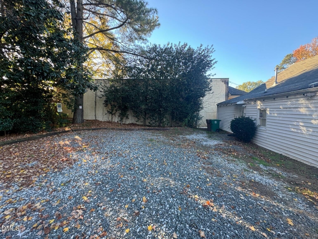 8551 Chapel Hill Road - Photo 23
