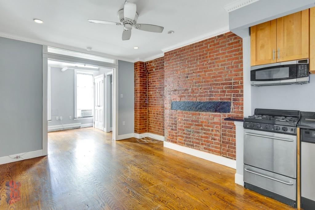 44 Avenue B - Photo 4