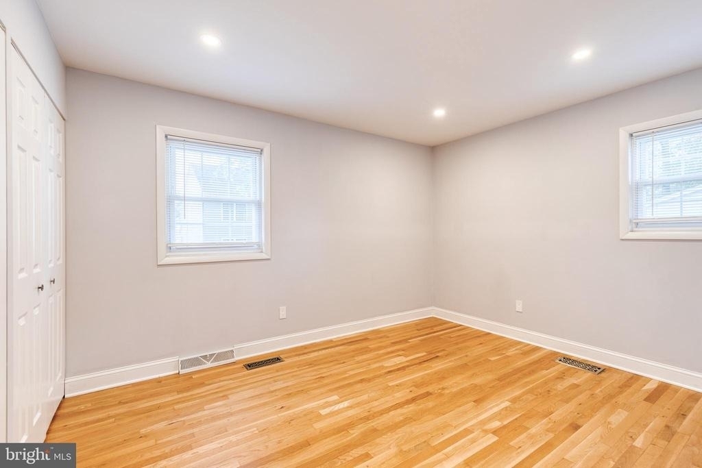 617 Oak Lane - Photo 12