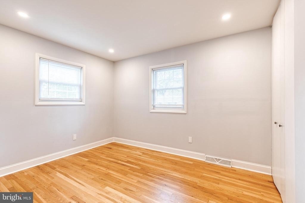 617 Oak Lane - Photo 14