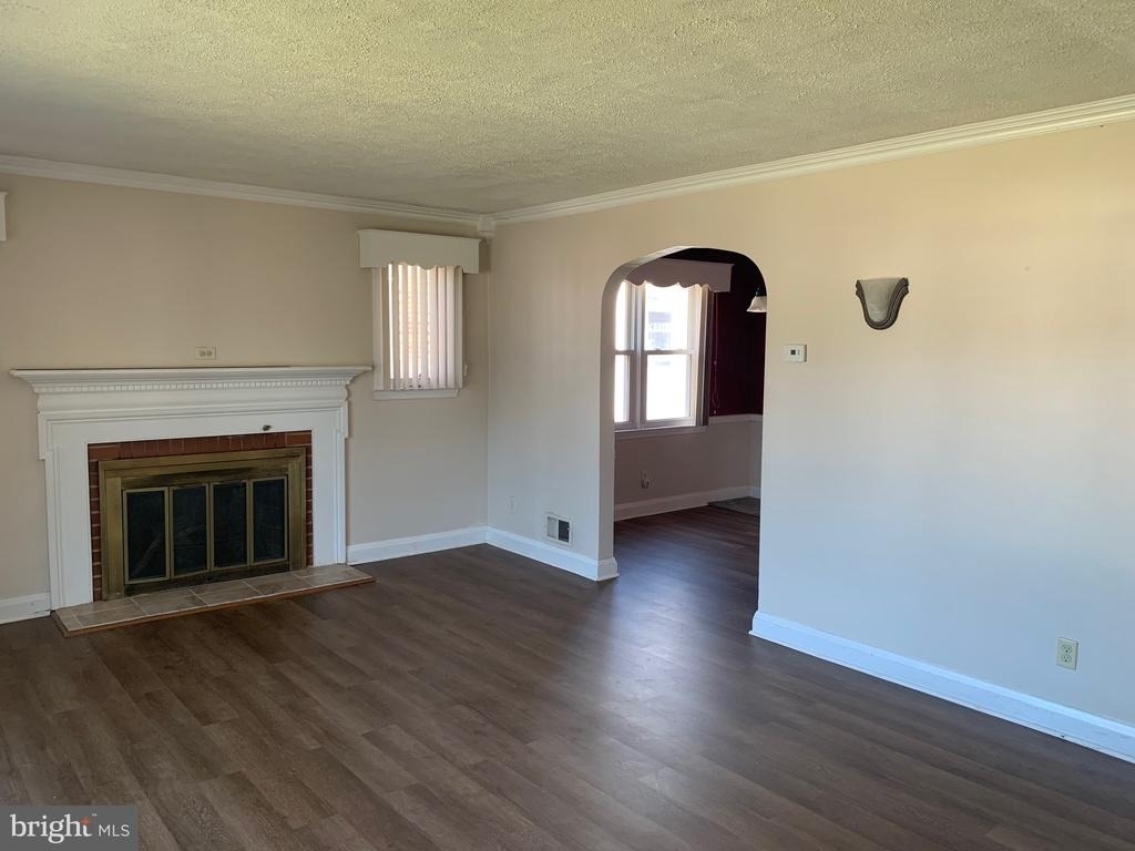 821 Lynvue Road - Photo 3