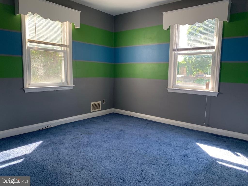 821 Lynvue Road - Photo 10