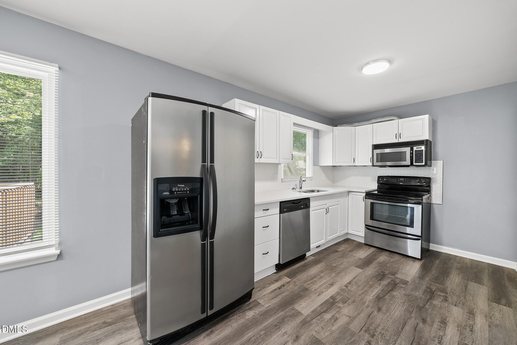 2108 Treverton Place - Photo 7