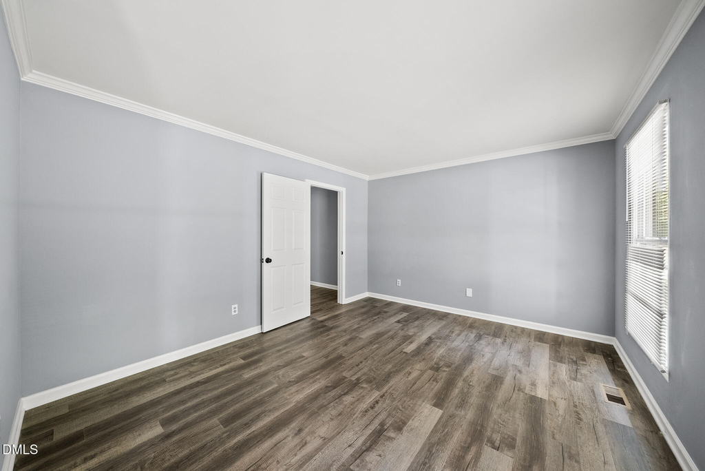 2108 Treverton Place - Photo 16