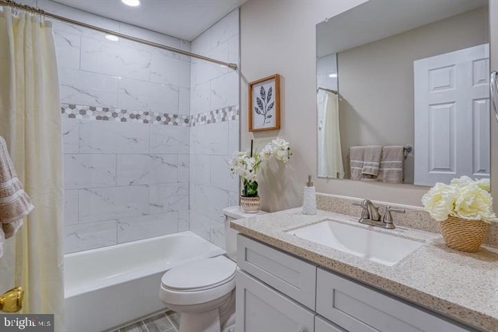 807 Stockbridge Drive - Photo 9