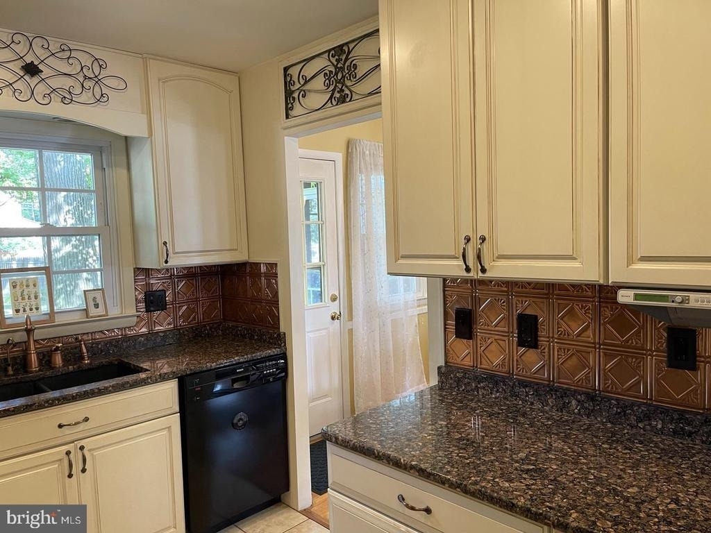 507 Webb Road - Photo 13