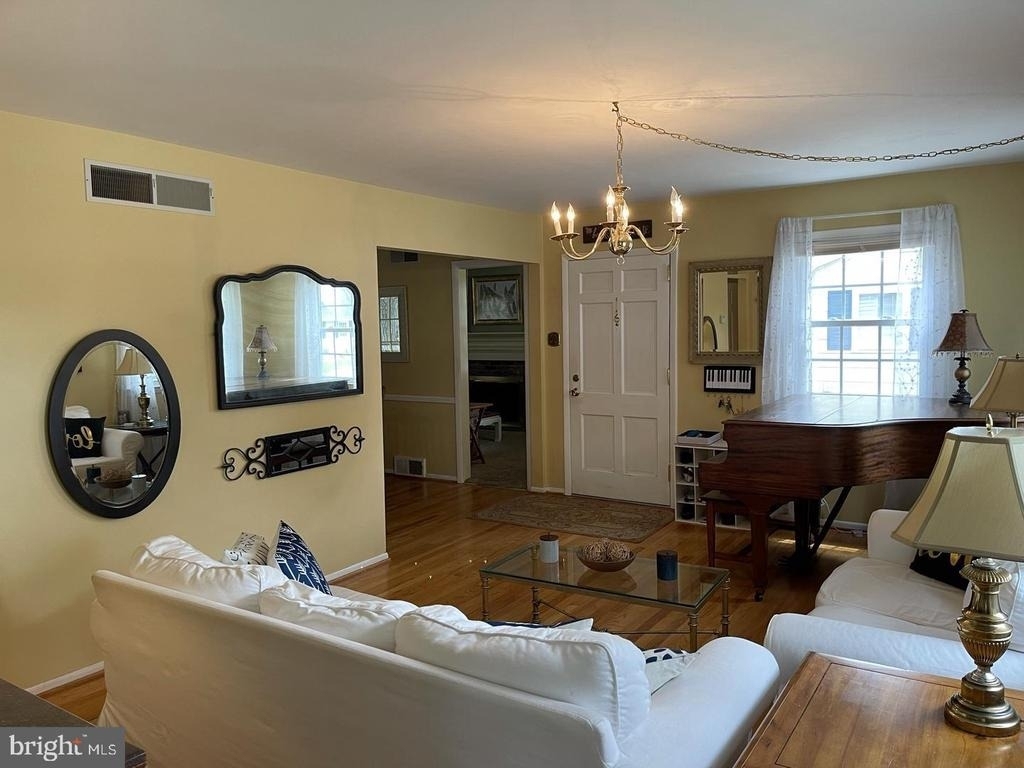 507 Webb Road - Photo 5