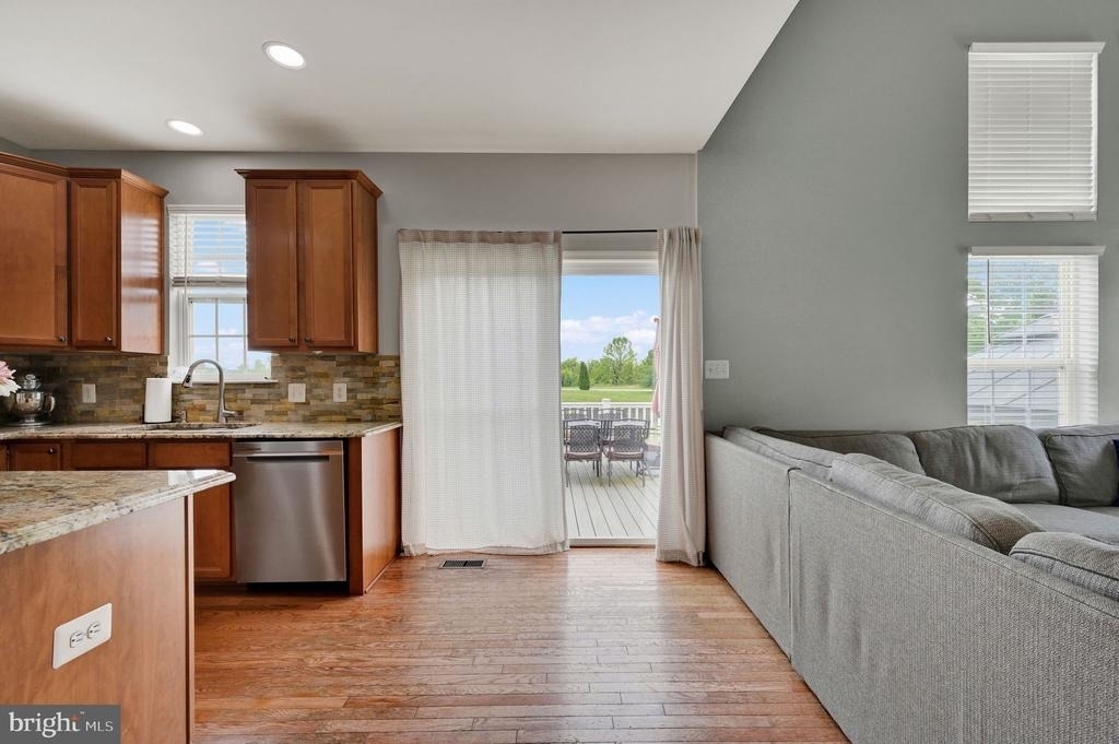 33 Brielle Way - Photo 7