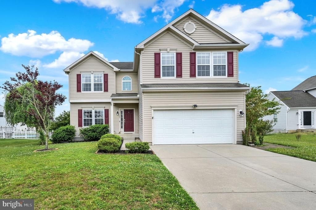 33 Brielle Way - Photo 0