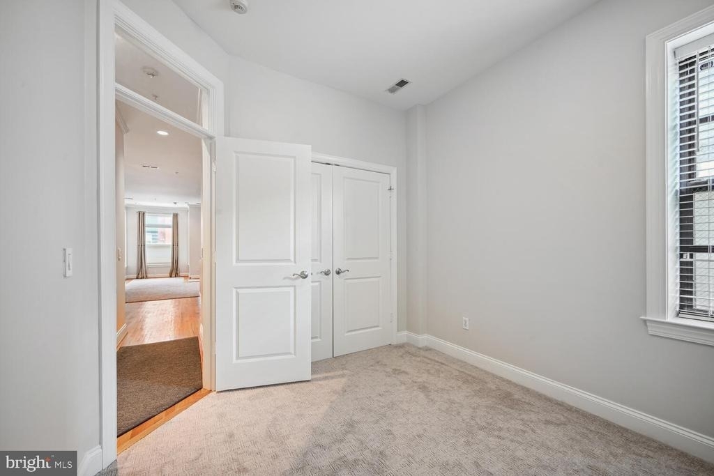 1832 Swann Street Nw - Photo 8