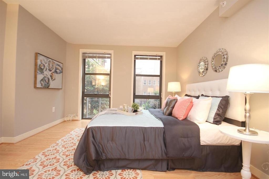 616 E Street Nw - Photo 2