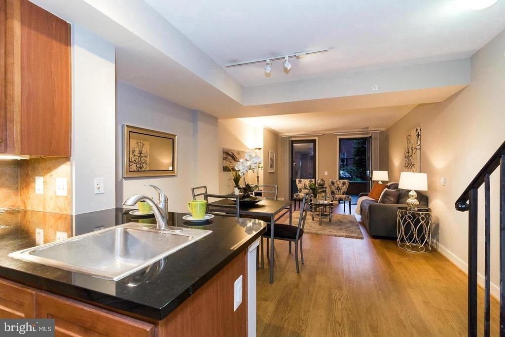 616 E Street Nw - Photo 4
