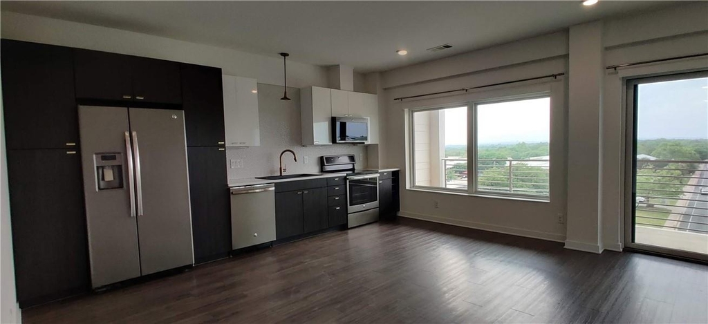 4361 S Congress Ave - Photo 24