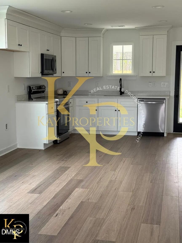 510 Crump Street - Photo 3