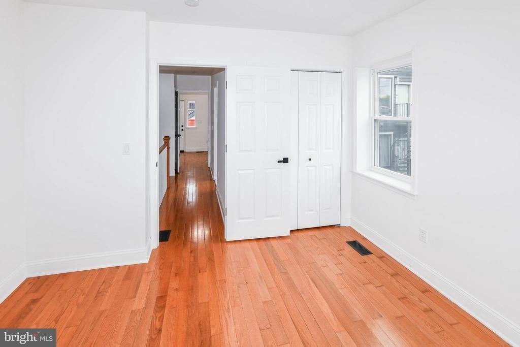 1916 West Virginia Avenue Ne - Photo 37