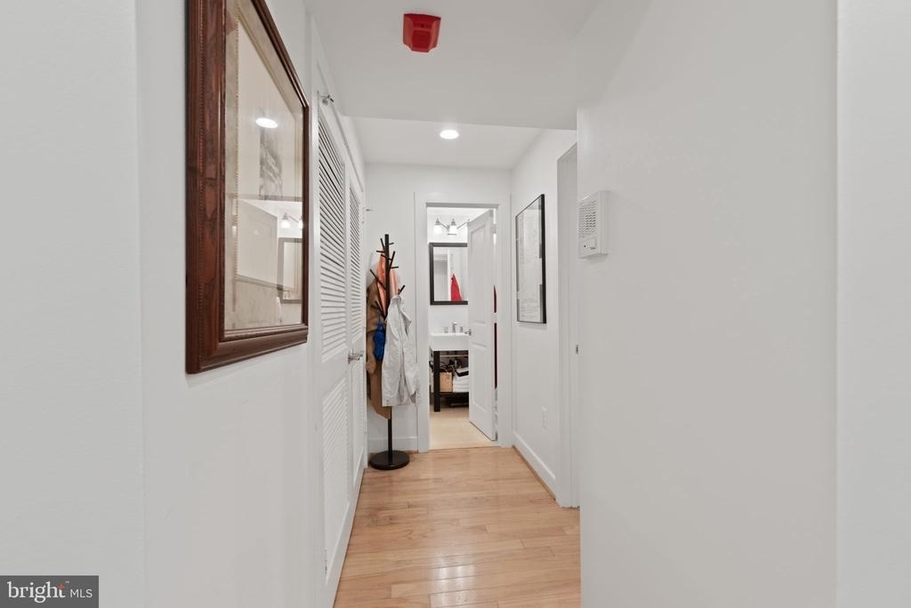 424 E Capitol Street Ne - Photo 13