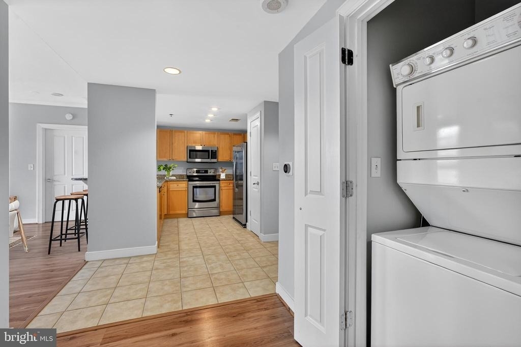 777 7th Street Nw - Photo 14